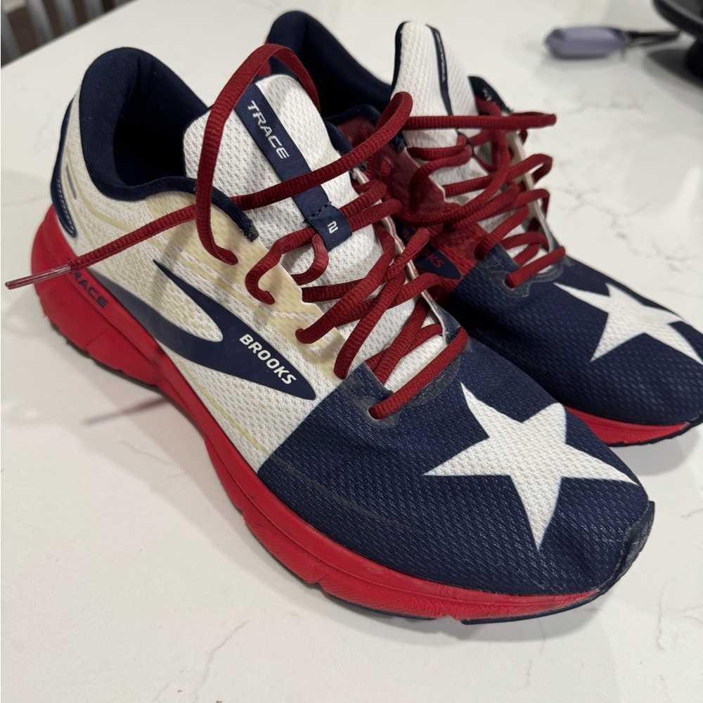 Brooks Men's Athletic Shoes - Navy, White, and Red Texas